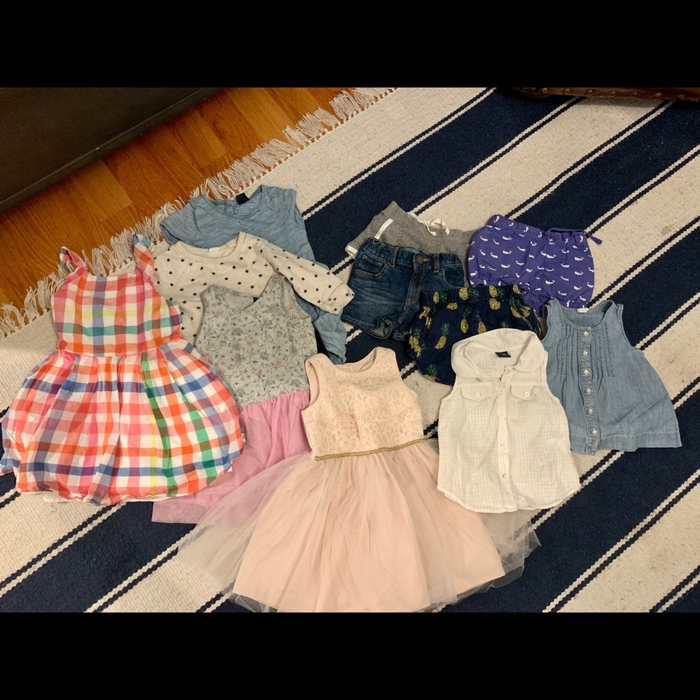 Lot of Gap 3T clothes